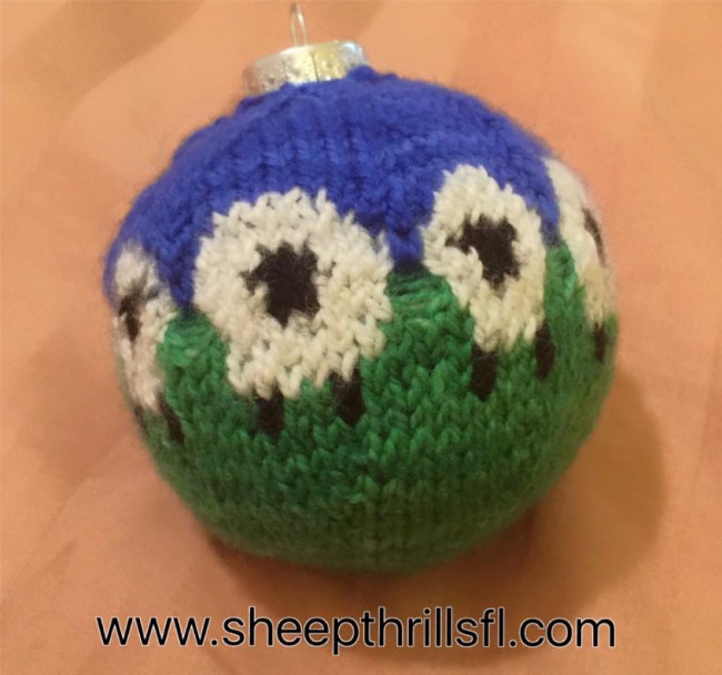 Sheep Balls Ornament KAL at Sheep Thrills